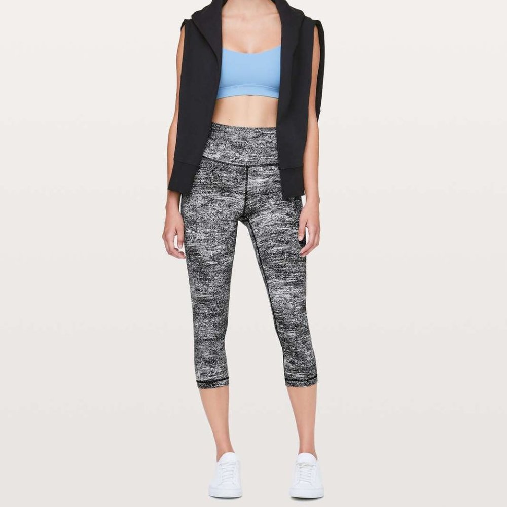 LULULEMON black jacquard wunder under crop high rise